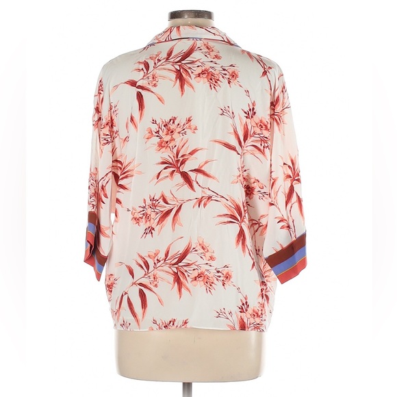 Joie Bayley Floral Top in Porcelain - Picture 6 of 9